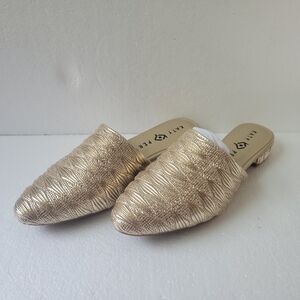 NWB size 7/37 Katy Perry Collections Gold Women's Mules